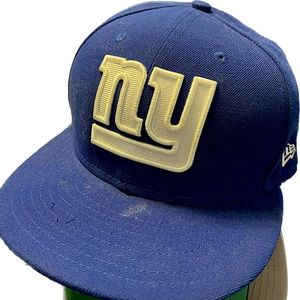 Fitted 7 5/8 men’s baseball cap. New York Giants